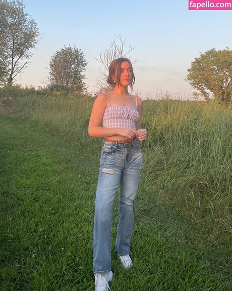 graciecatemakes erotic pornstar archive