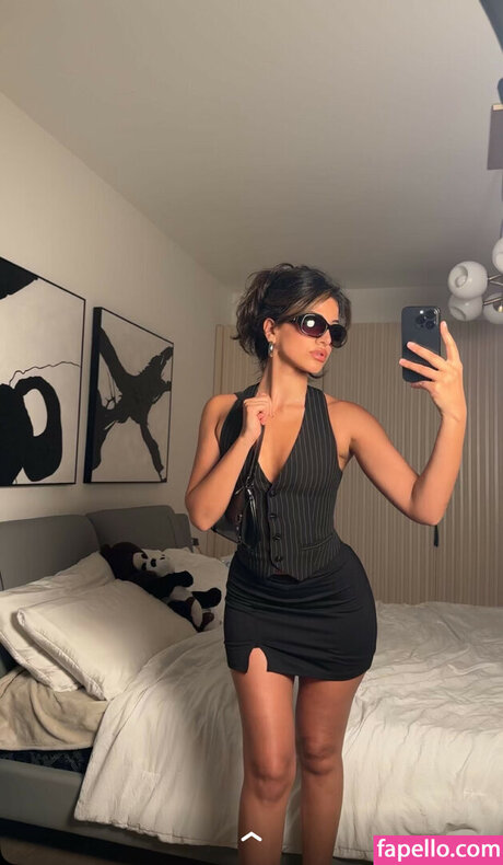 melodymelowo pornstar xxx pics