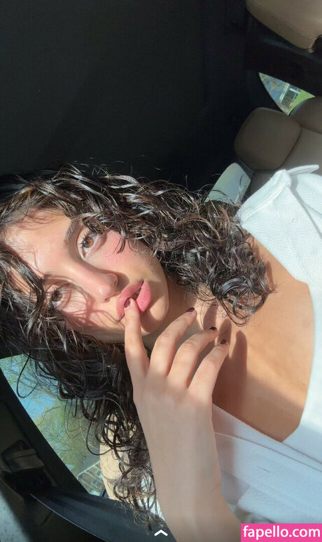 melodymelowo perfect actress img