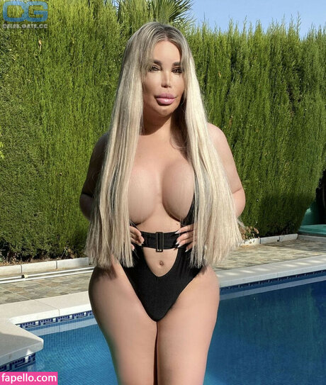 asian shower onlyfans art porn photos