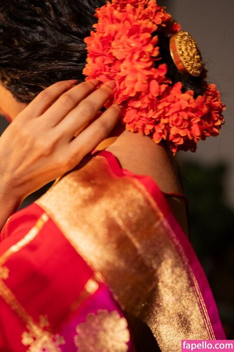 Malavika Mohanan model free archive