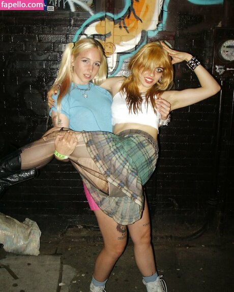 wormsheriff sexy star images