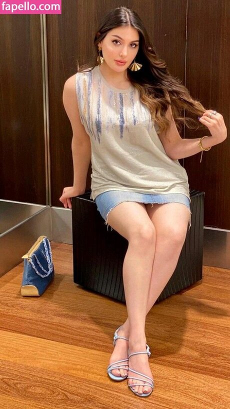 hamandosh hot model archive