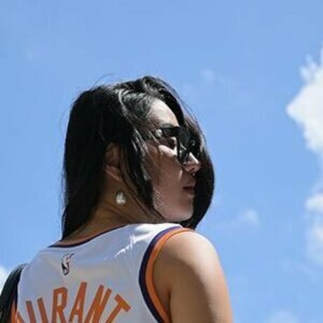 Amelie Qin xxx actress img