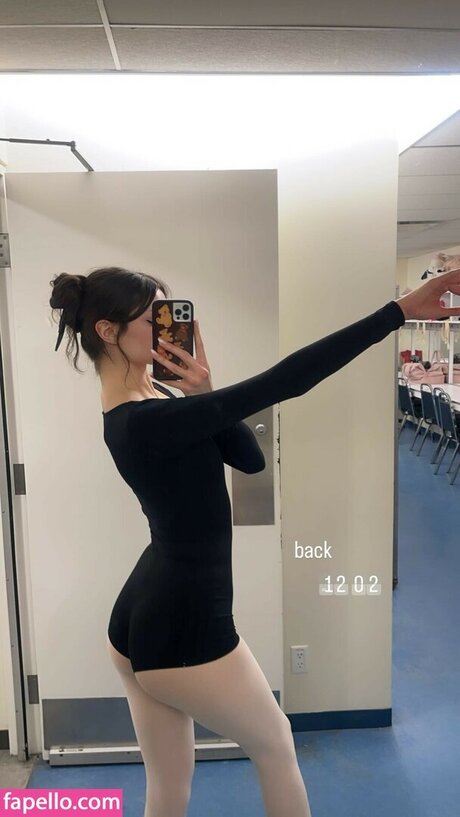 itskarinatori perfect actress pics