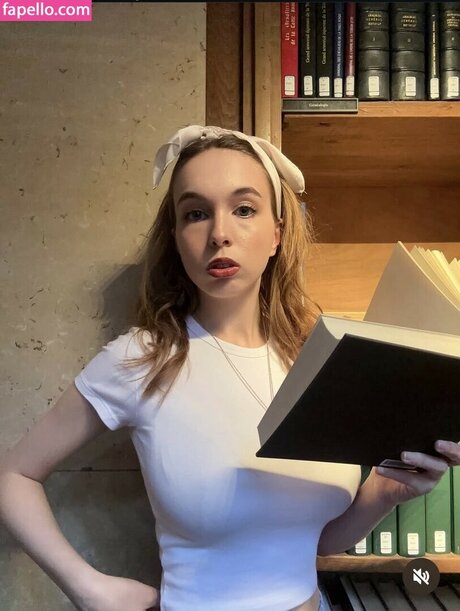 Serena Skybourne star xxx photos