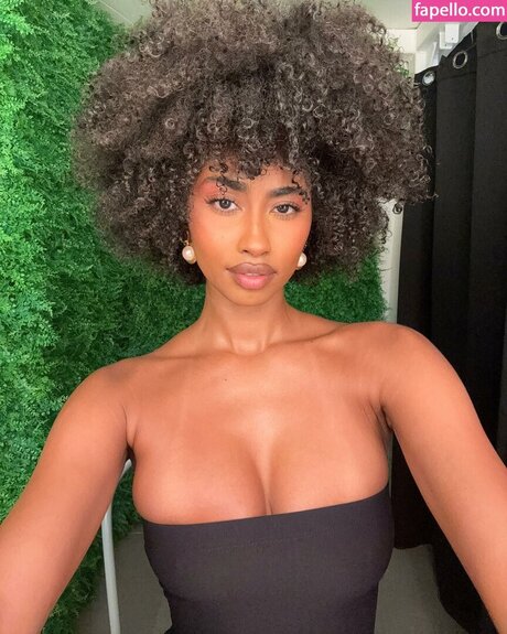 Jasmine Chola star adult images