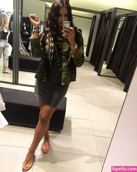 Katsiaryna Kavaleva star free galleries