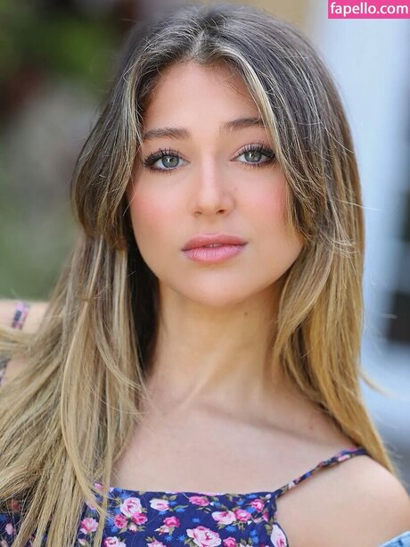 Katsiaryna Kavaleva top pornstar images