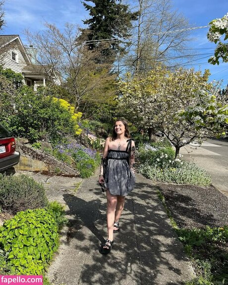 monster tits onlyfans sexy xxx image