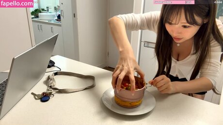 hello kiko pornographic star picture