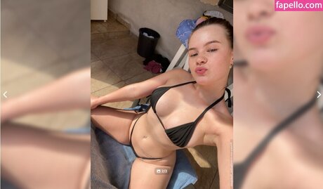 Bia Rodrigues pornstar sexy img