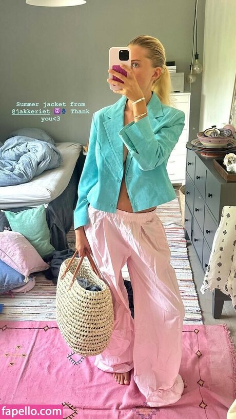 Sofie Houman xxx pornstar photo