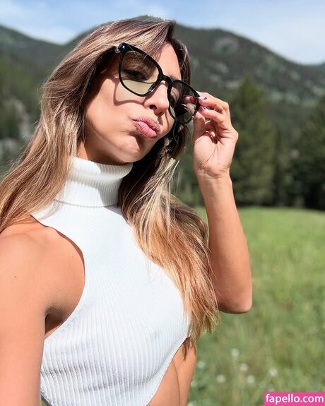 transgender onlyfans erotic pics