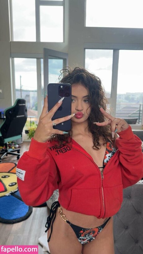 lactating onlyfans hd images