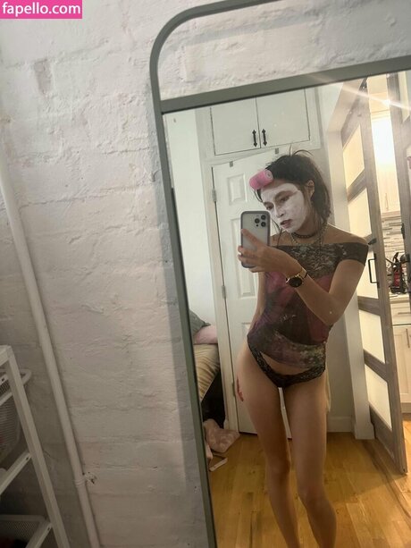 Lisa Tung nude actress image