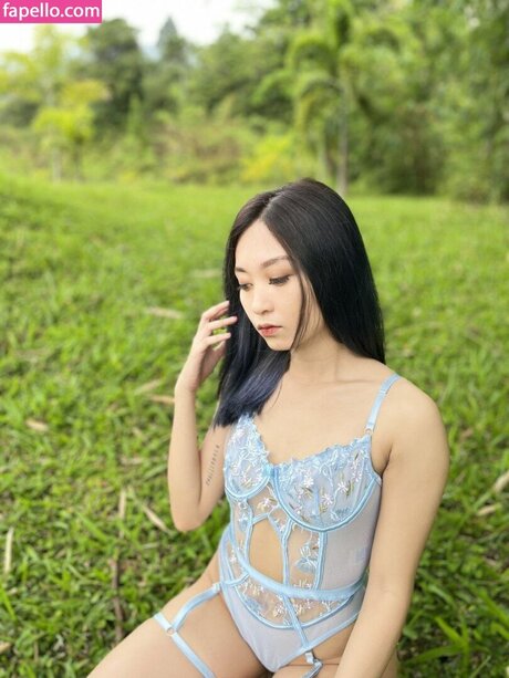 spin the wheel onlyfans art nude img