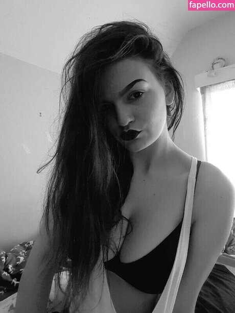 Zoe O Neill pornstar adult pictures