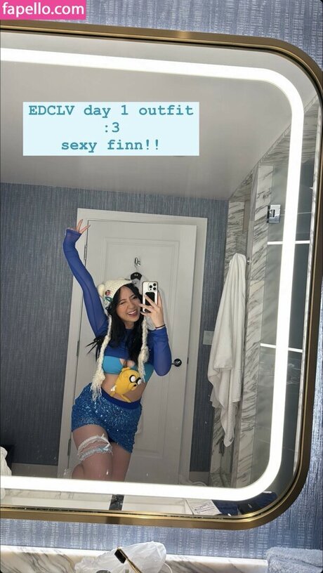 lovelypatootie pornographic star img