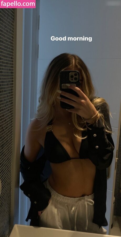 Charlie Ferarie pornstar pretty picture