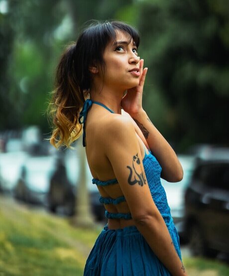 daughter onlyfans sexy photo