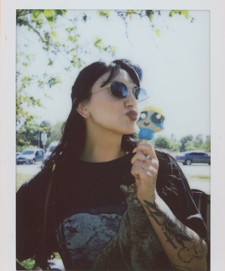 Julia Michaels naked star picture