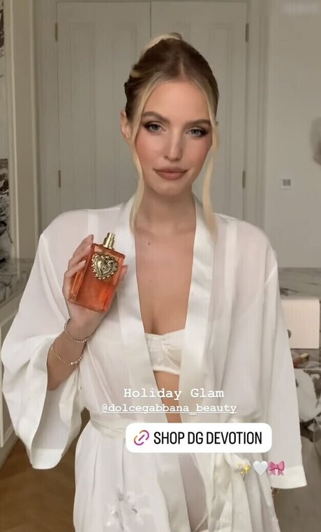 lingerie milf onlyfans hot naked picture