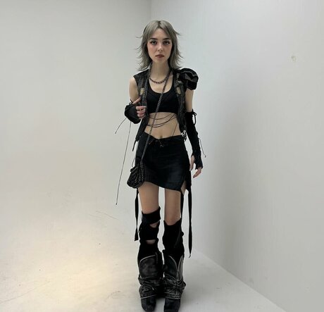 hottest trans onlyfans nude pic