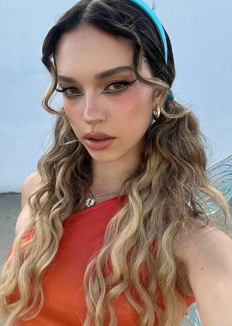 Daniela Avanzini hd model galleries