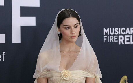 gracieabrams star nice pictures