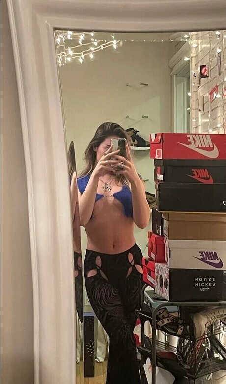 big pussy lips onlyfans art porn pic