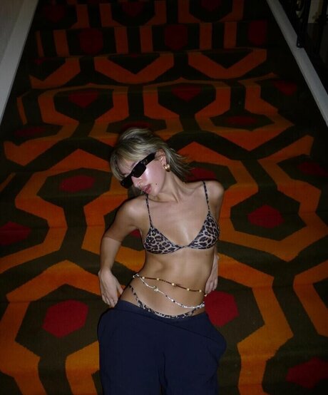 mature milf onlyfans naked photo