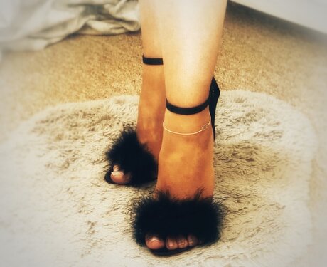 Sophie Twinkle Toes perfect pornstar picture