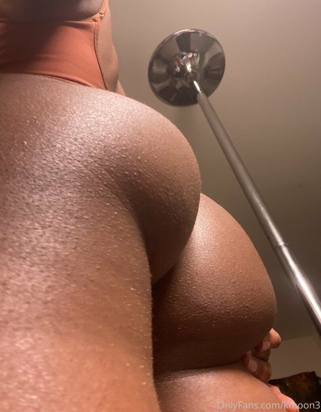 venusmoon3 high quality actress pic