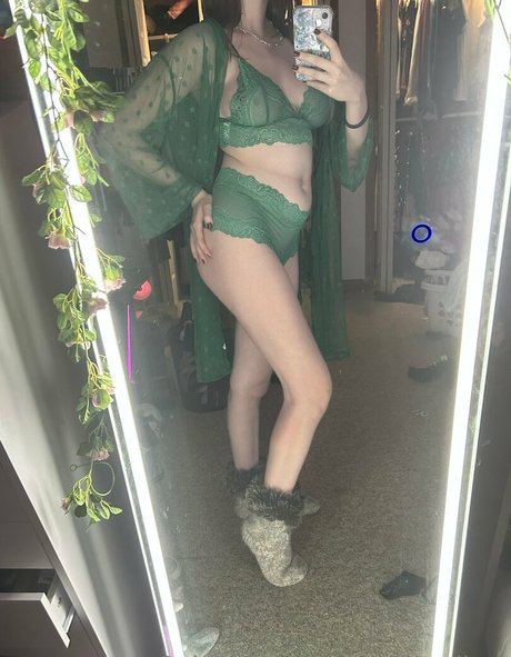 alexlikessilver hot model images