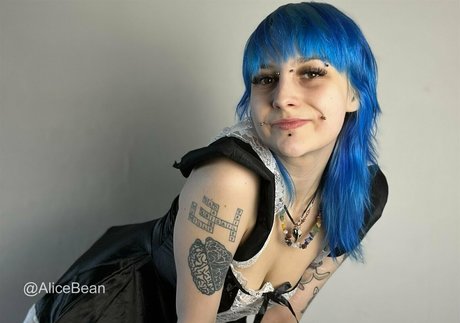 big white booty onlyfans beautiful naked picture