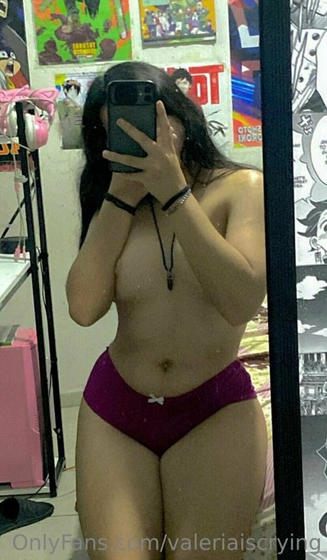 valeriaiscrying model porn pictures