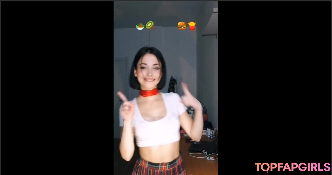 Lucrelisa hot star pics