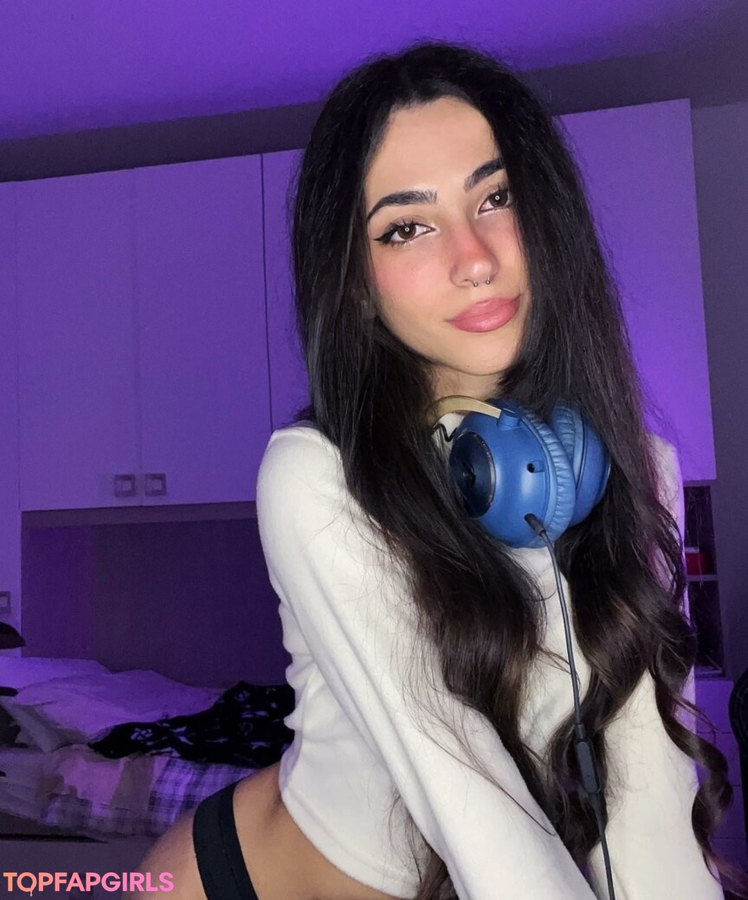 Lucrelisa model xxx photo