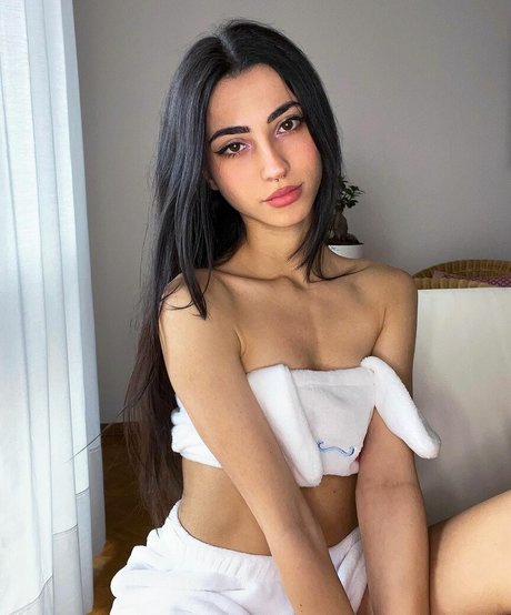 Lucrelisa nudes pornstar image