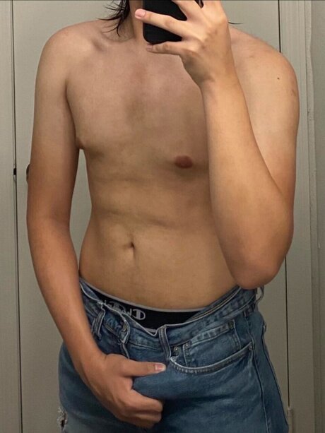 Robert Smithers model perfect image