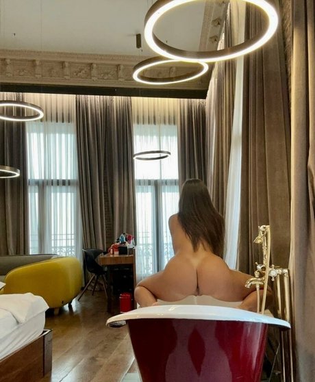 Mindi11 high quality actress pic