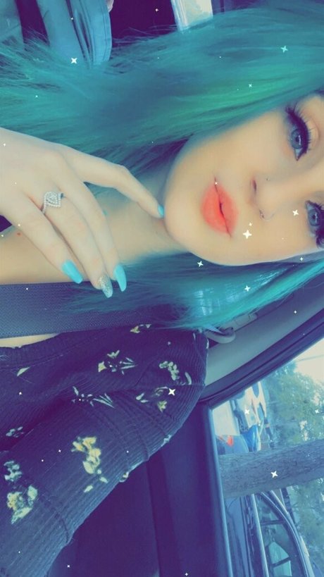 curvy girl onlyfans erotic photo