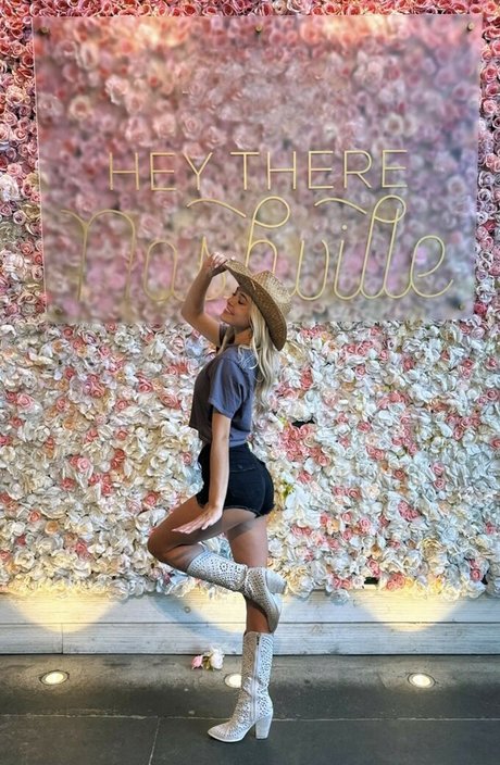 Livvy Dunne pornstar exclusive pictures