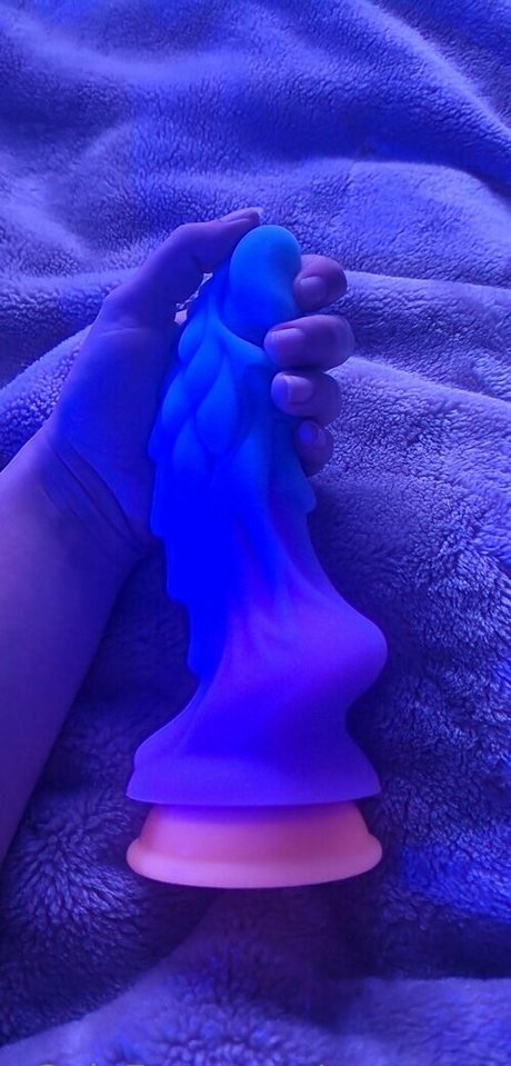 submissive onlyfans erotic img