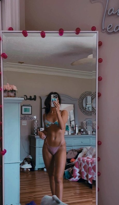 Iamjordi model top pictures