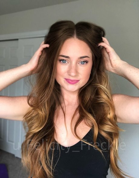 Felicity Freckle model beautiful pictures
