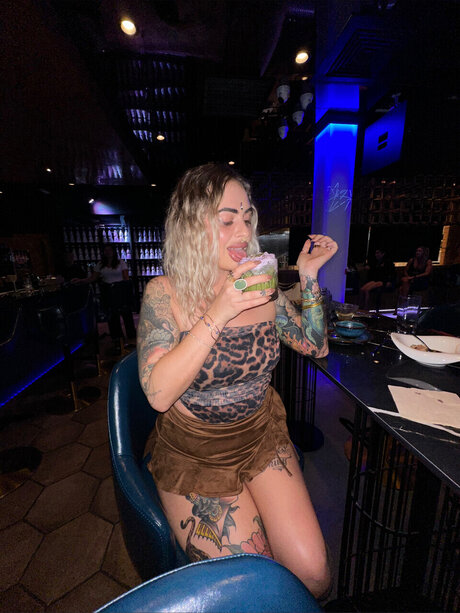 Dahlia Wonderland star nudes pics