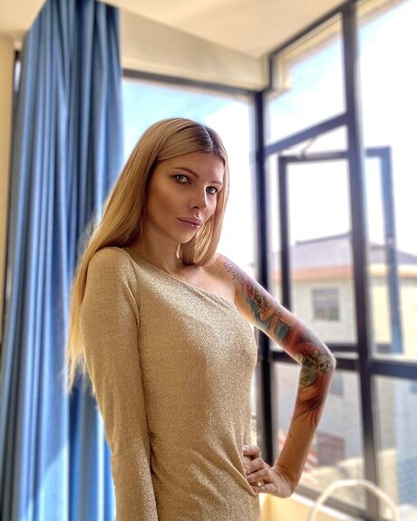 Alyona adult model images