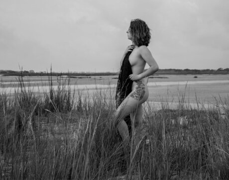 Moxxi Black pornstar top images